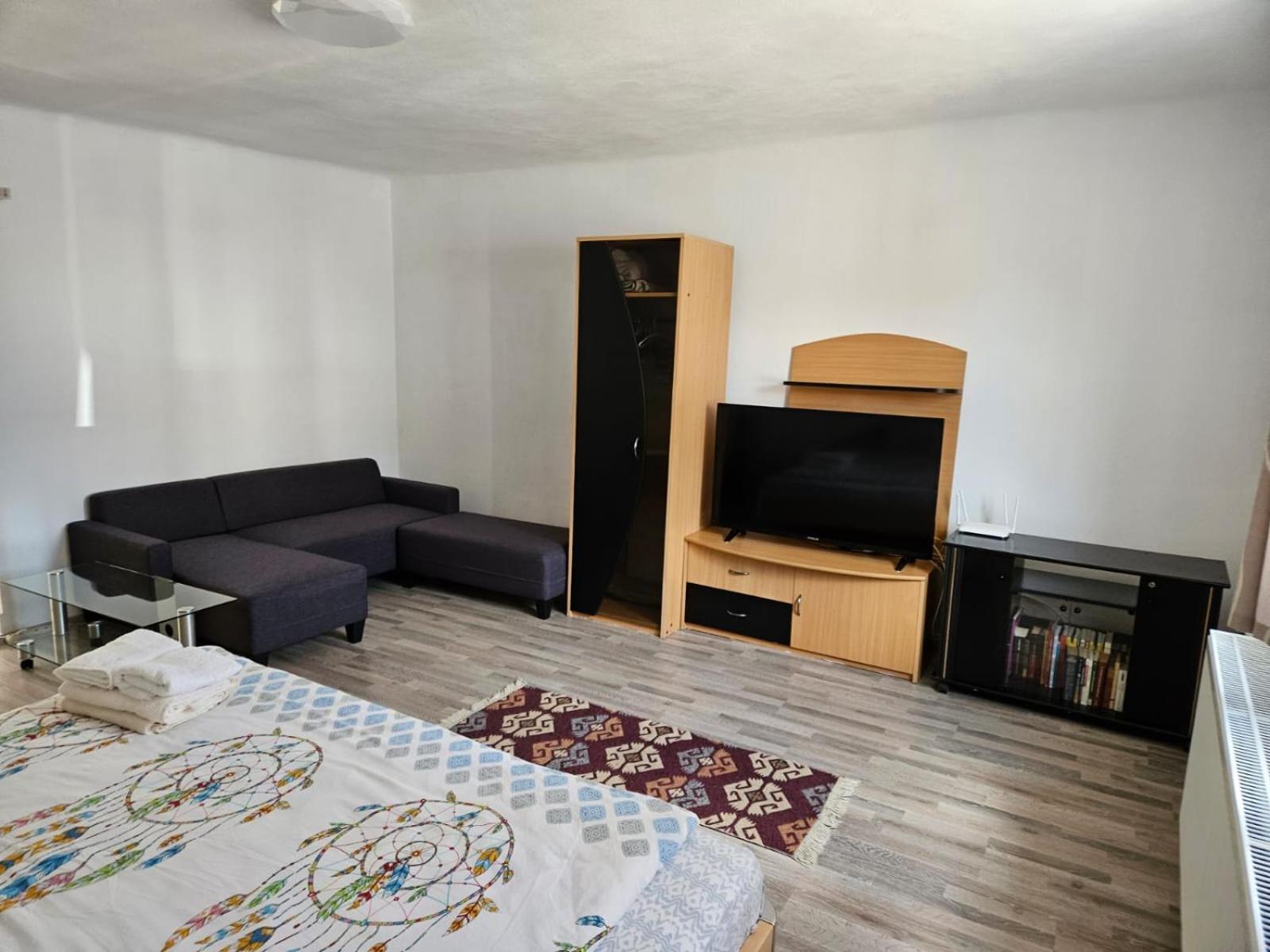 Seventeen -Apartament La Casa อาราด ภายนอก รูปภาพ
